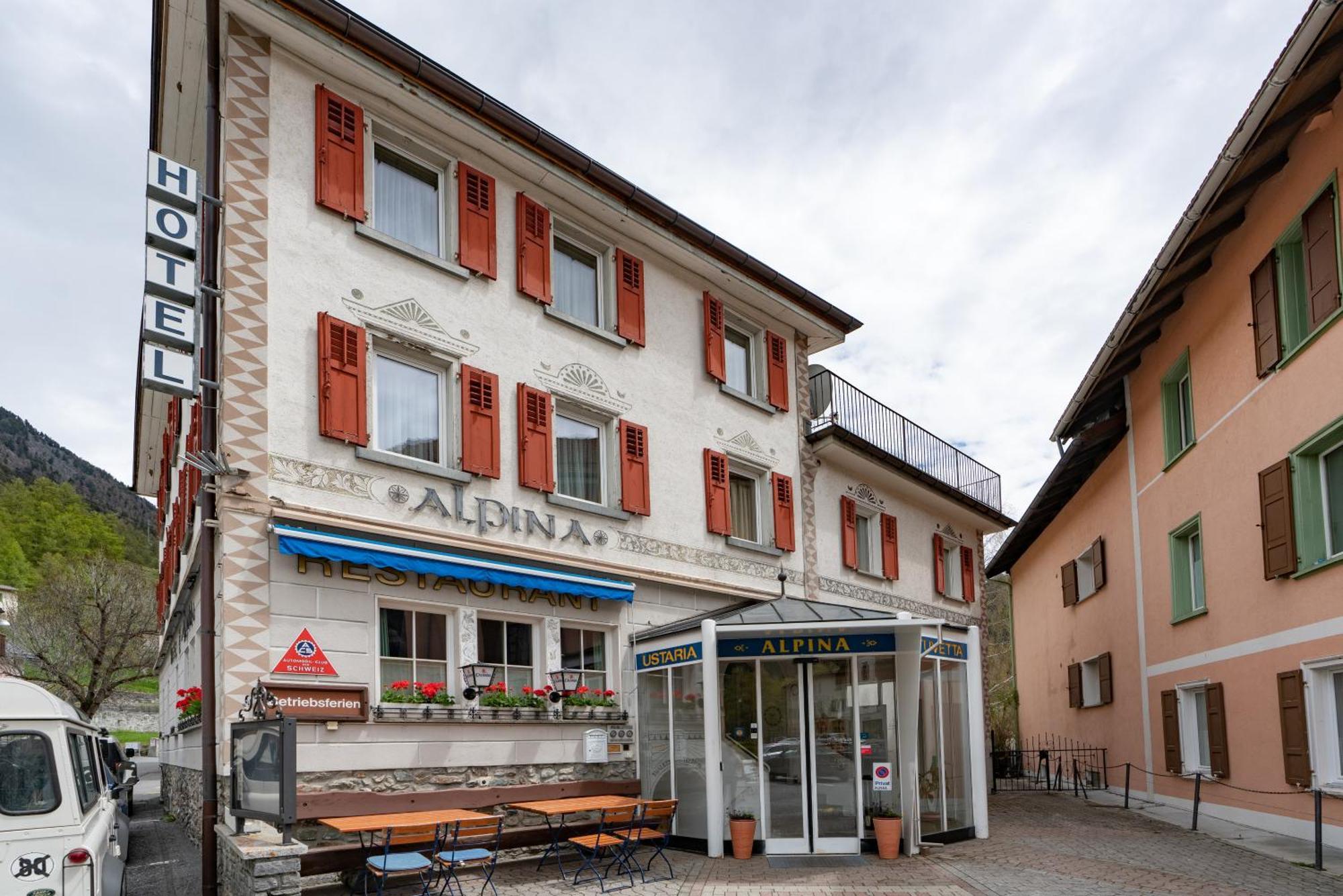 Hotel Alpina Zernez Exteriör bild
